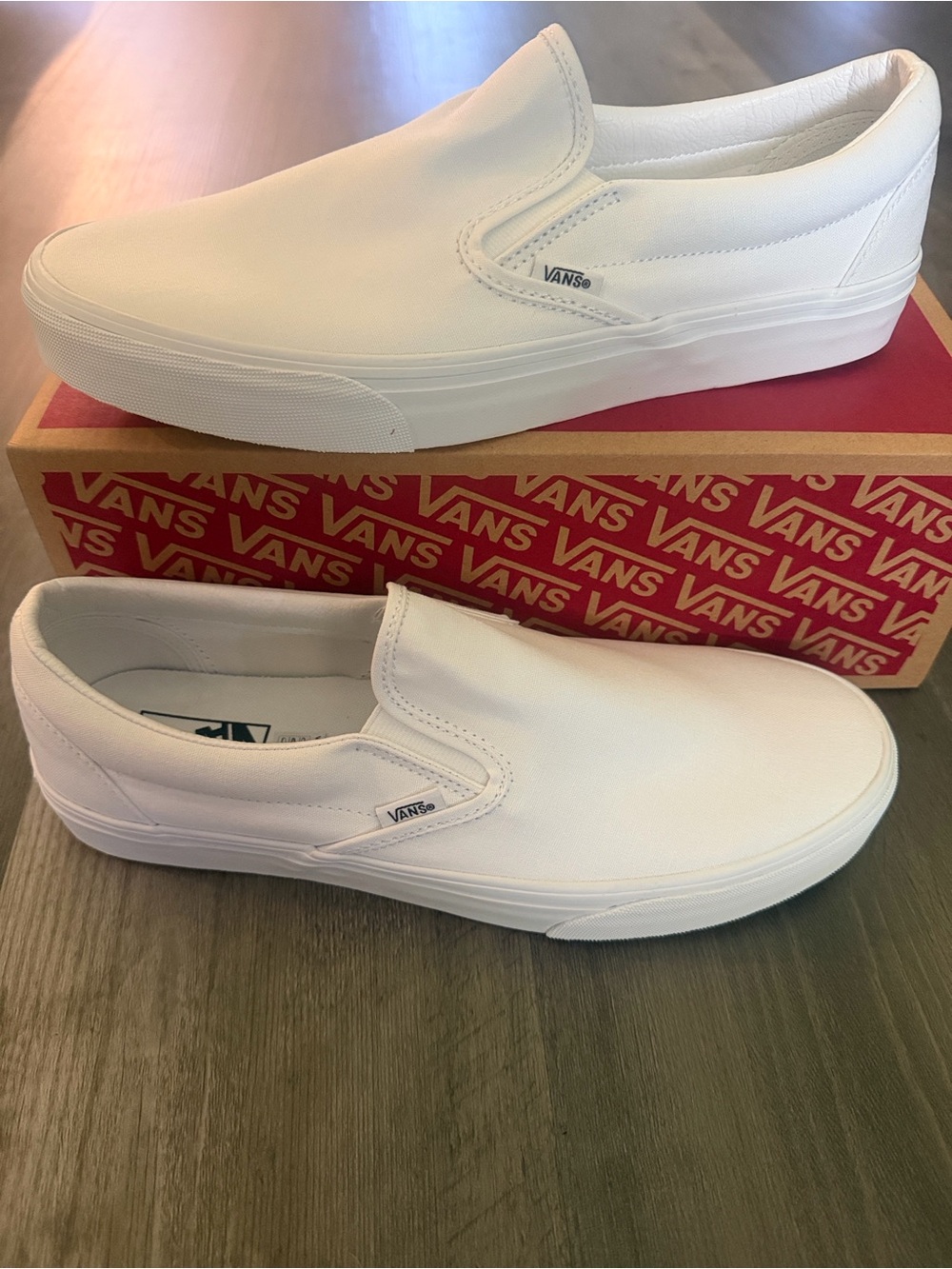 Vans Men’s Classic Slip-On All White NWB